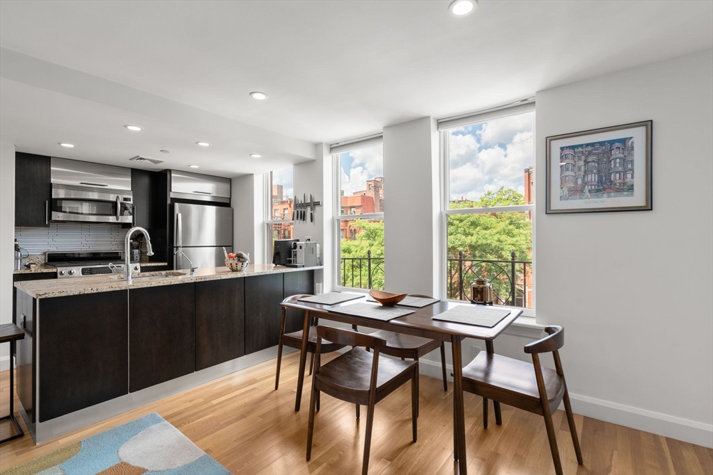294 Newbury Street # 3D, Boston Unit: 3D