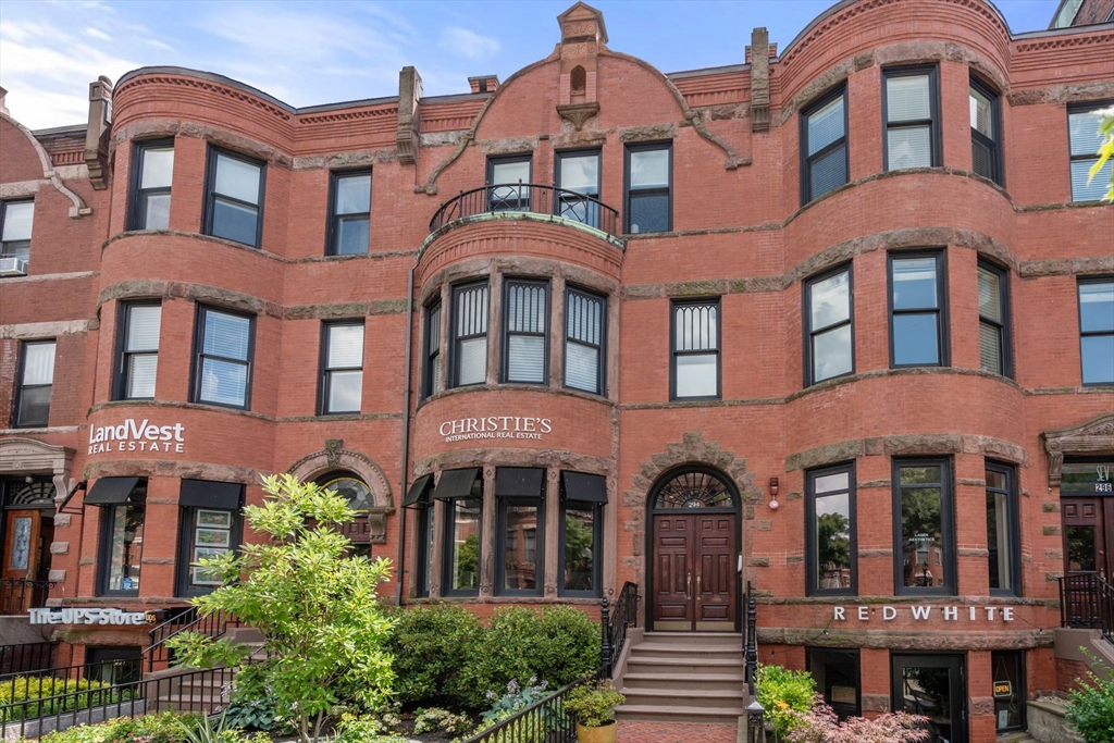 294 Newbury Street # 3D, Boston Unit: 3D