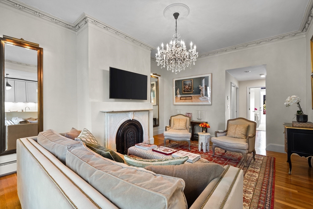 88 Worcester Street # 4