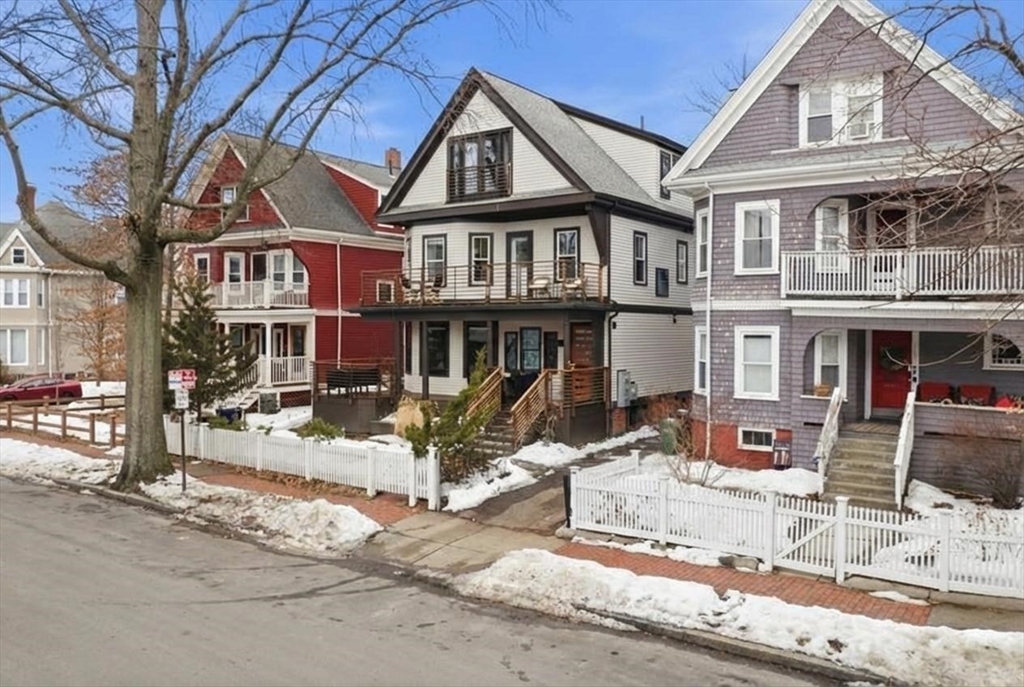 151 Magazine Street # 2