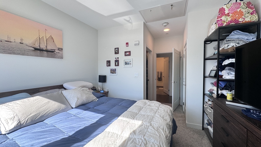65 Lewis St # 405