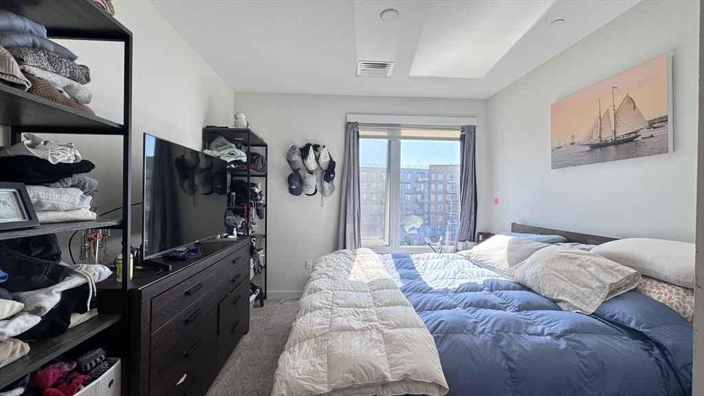 65 Lewis St # 405