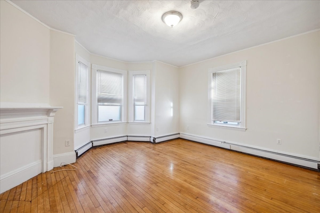 63 Prescott St # 1