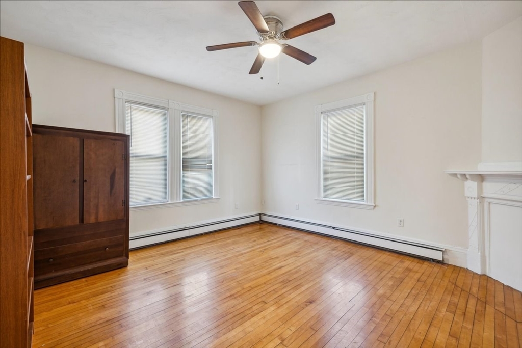 63 Prescott St # 1