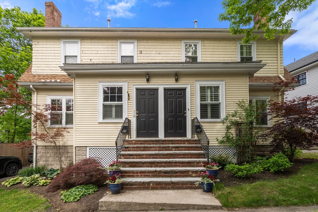 10-12 Richardson Ave # 2