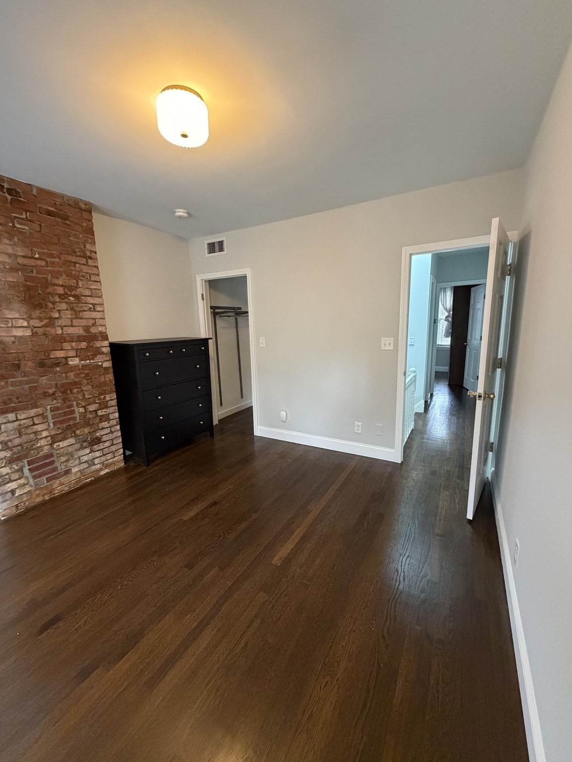 14 Warwick St