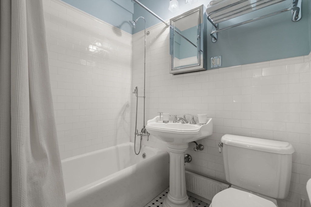 21 Beacon St # 3H