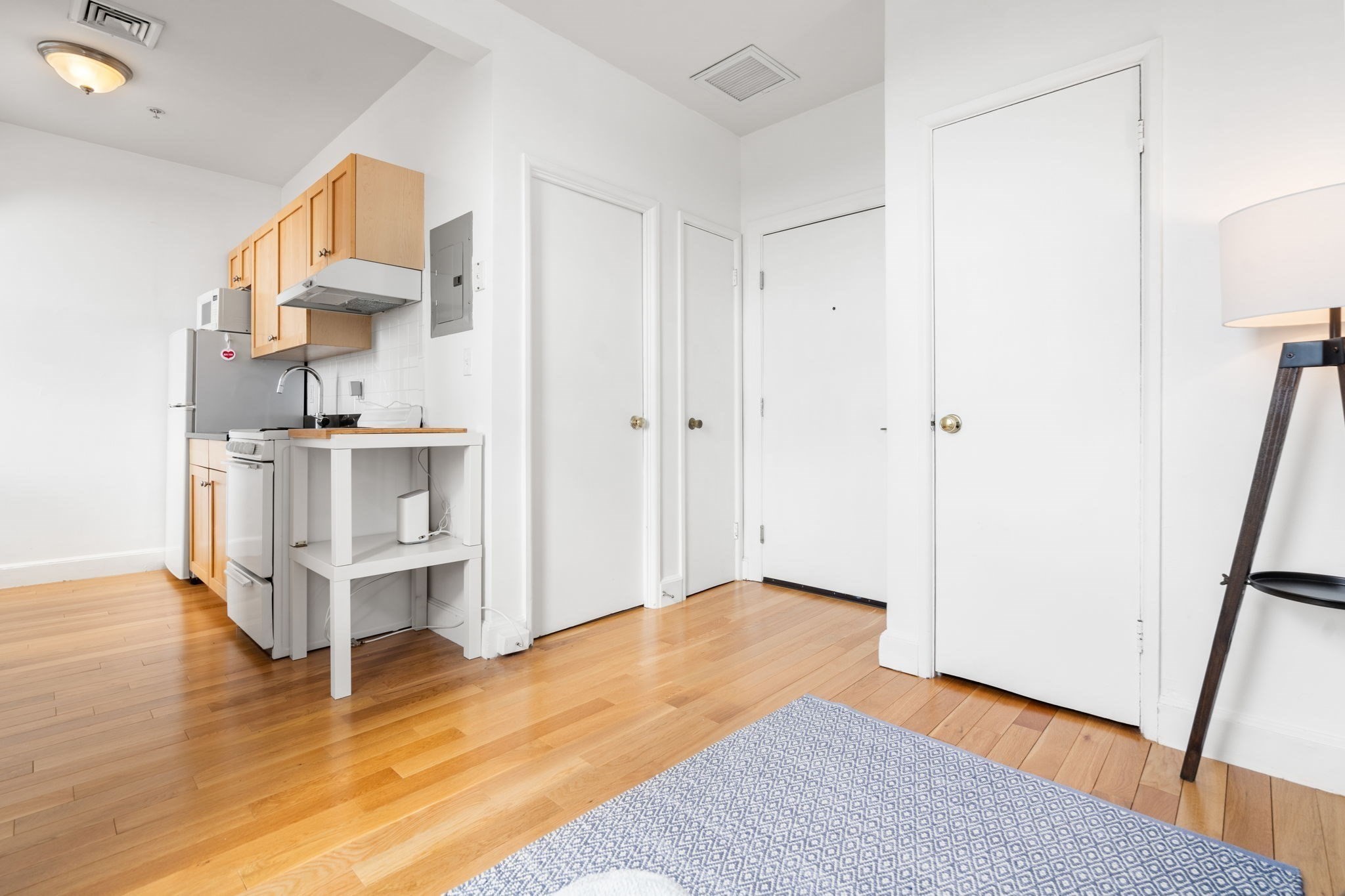 483 Beacon Street Unit: PH4A