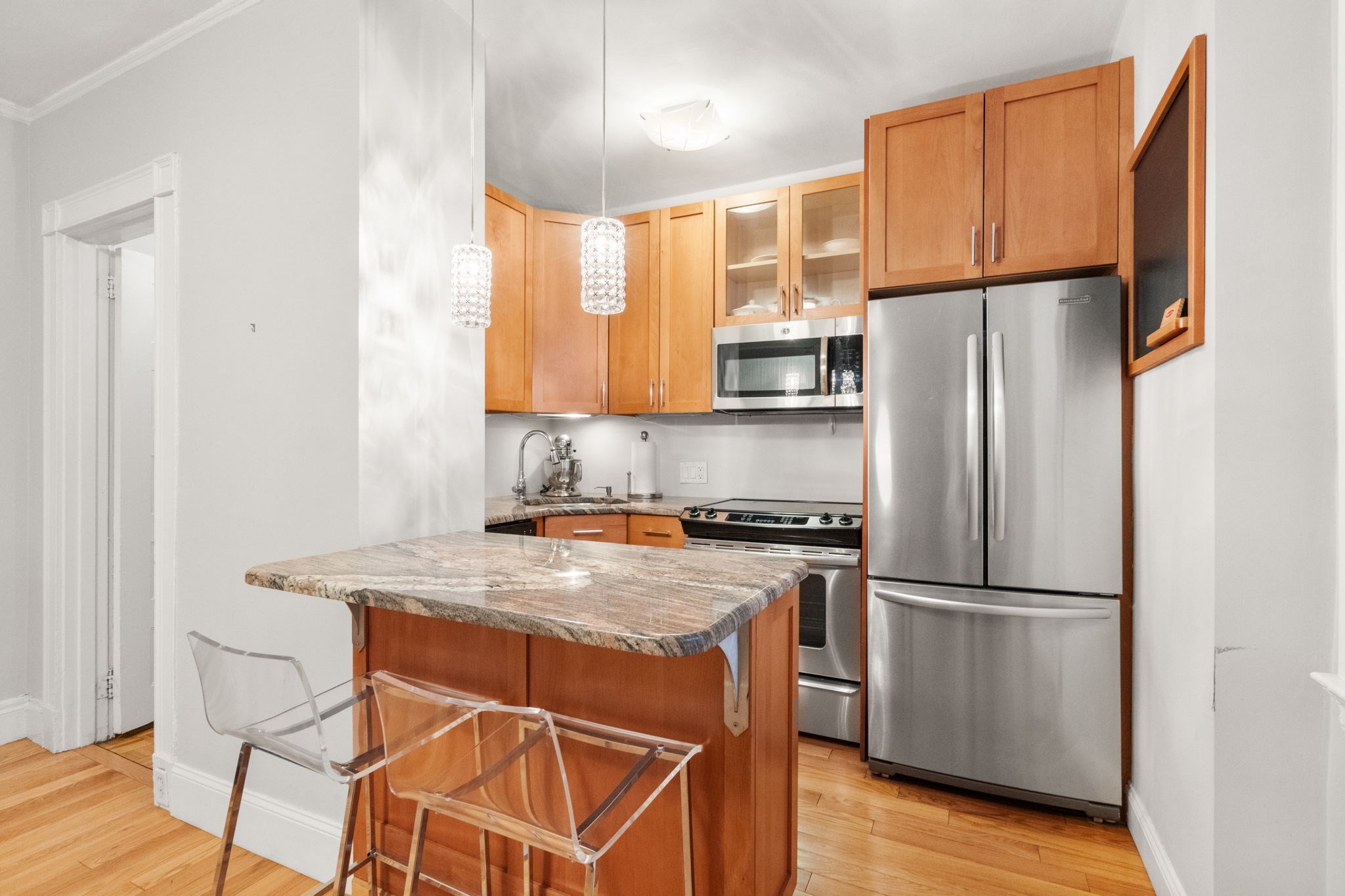 21 Beacon St # 3N