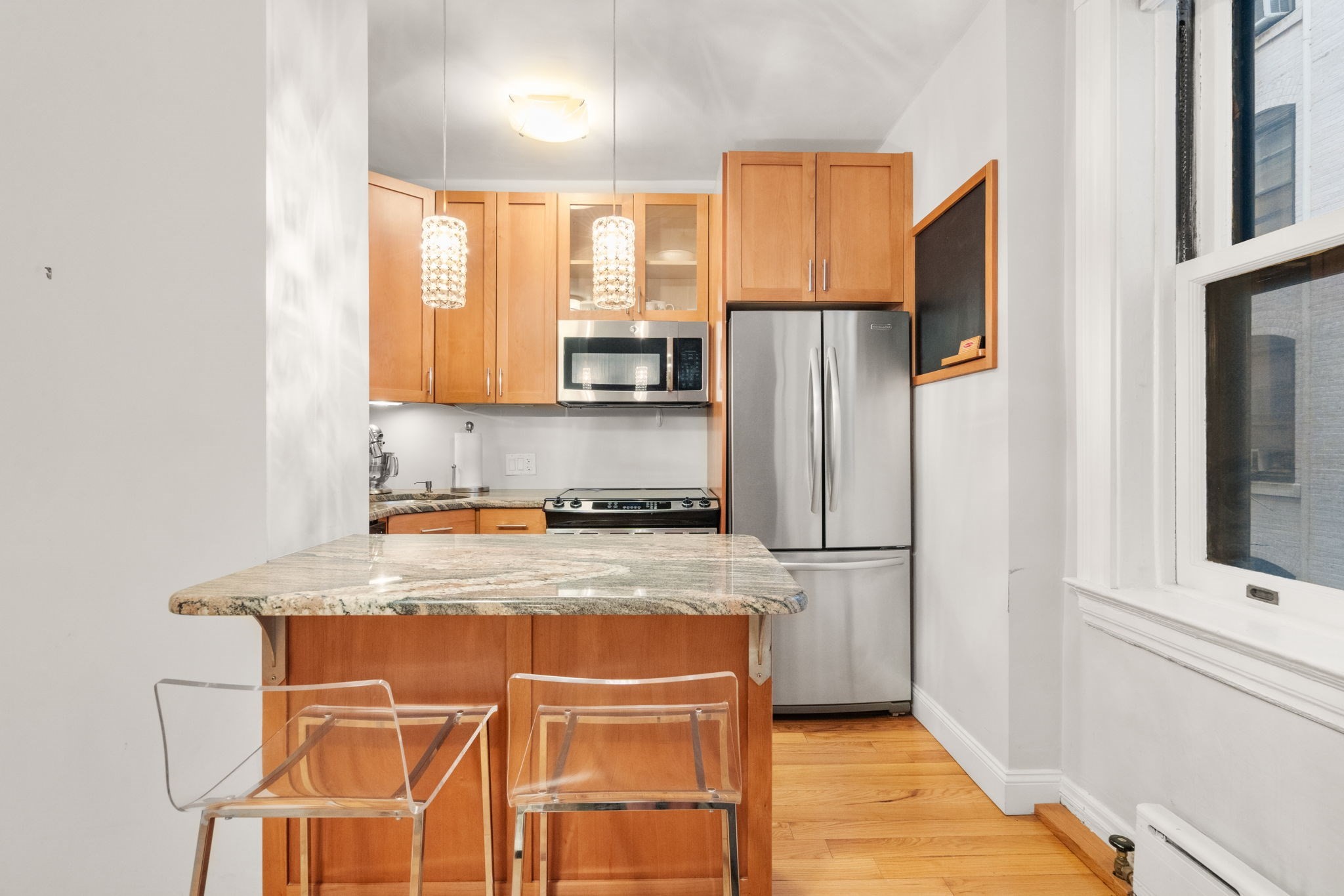 21 Beacon St # 3N