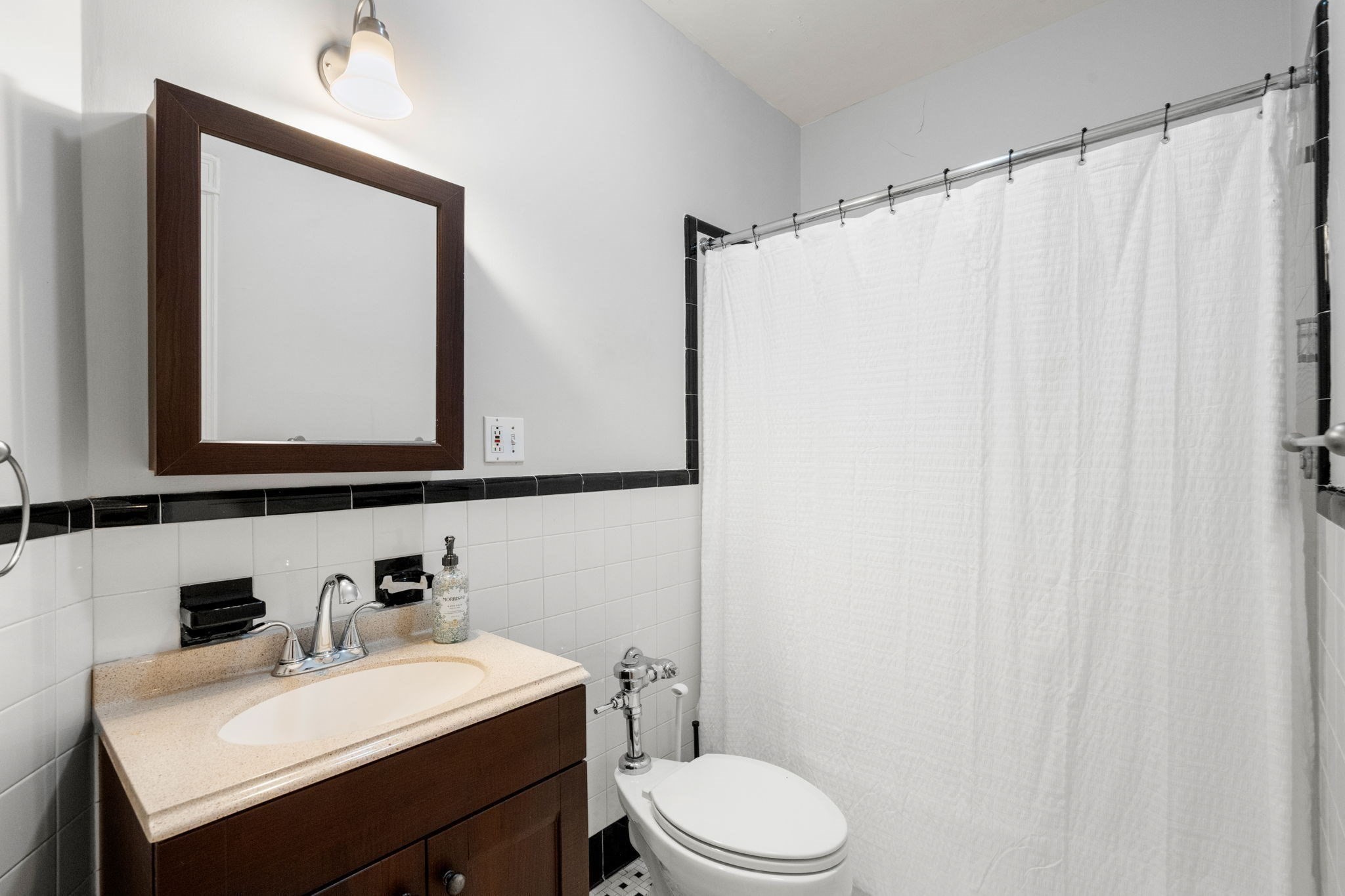 21 Beacon St # 3N