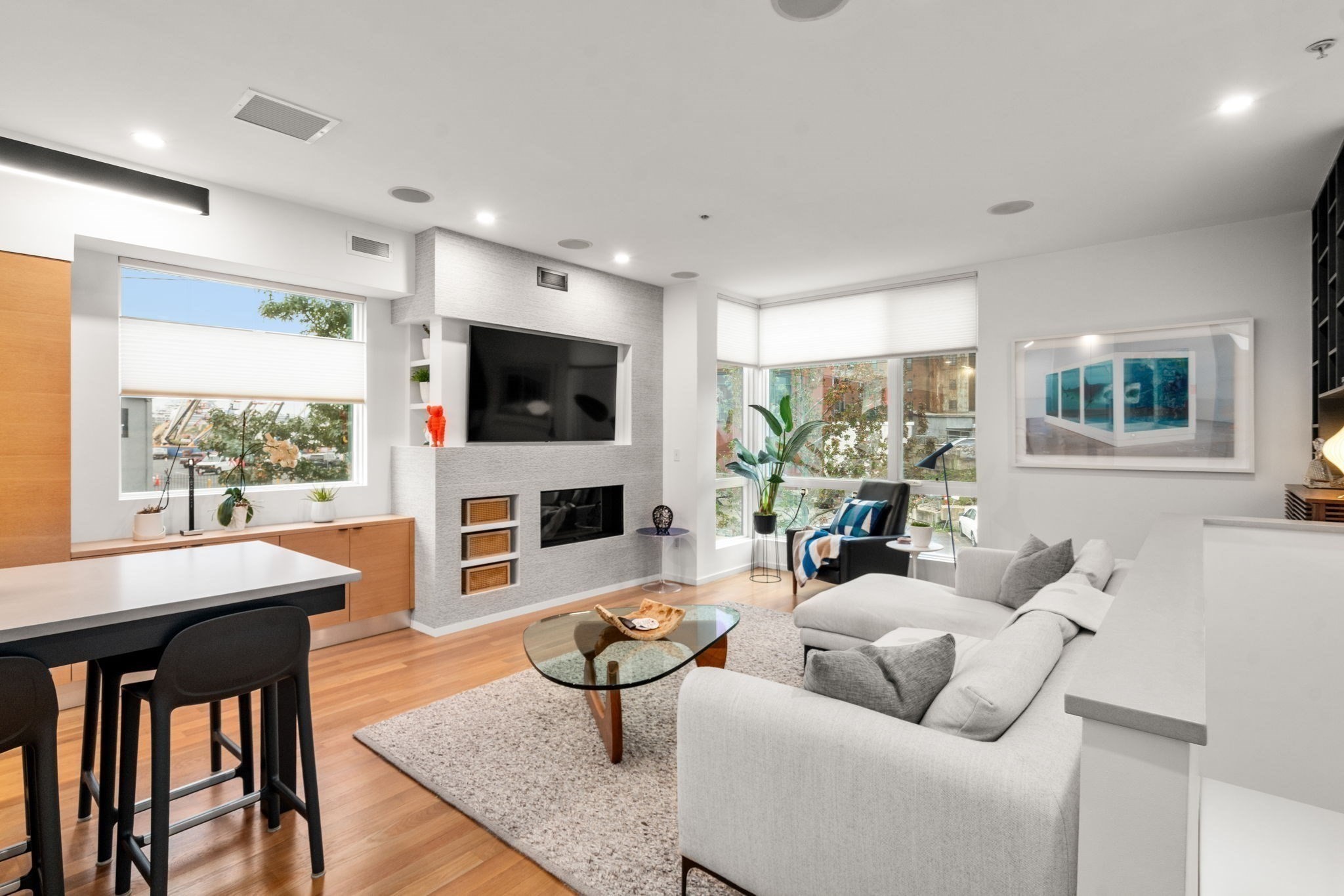 3 Dorchester St # 3J