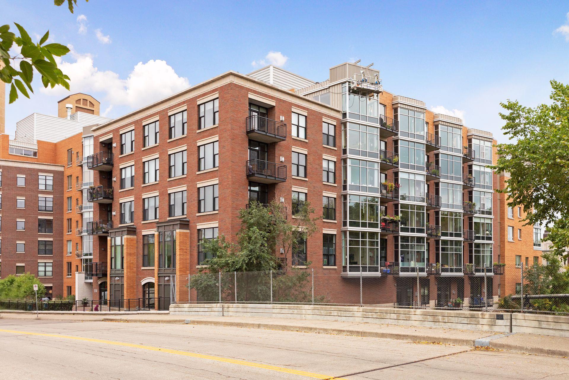 150 2nd Street NE Unit: B210