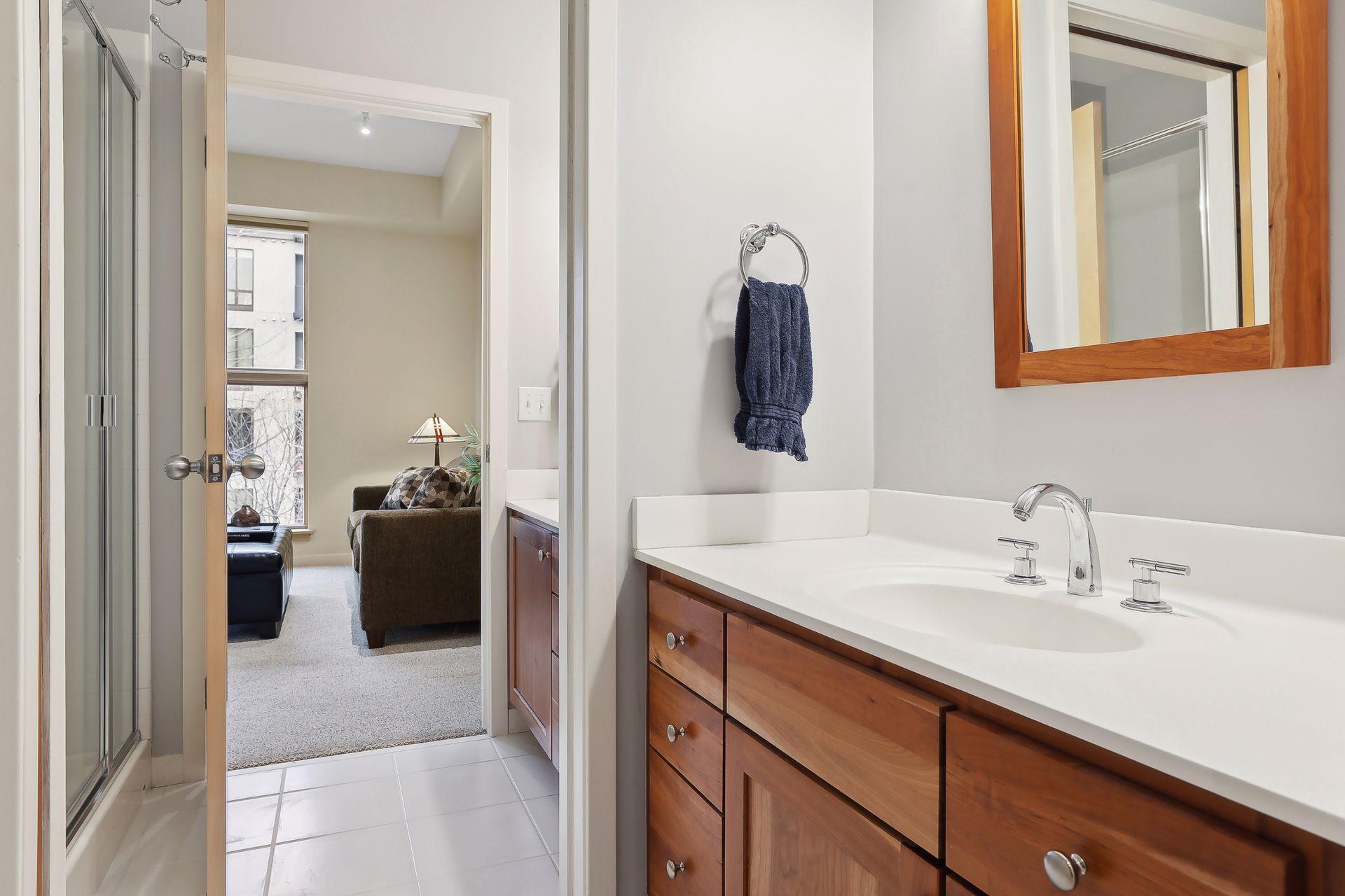 2845 Colfax Avenue S Unit: W304