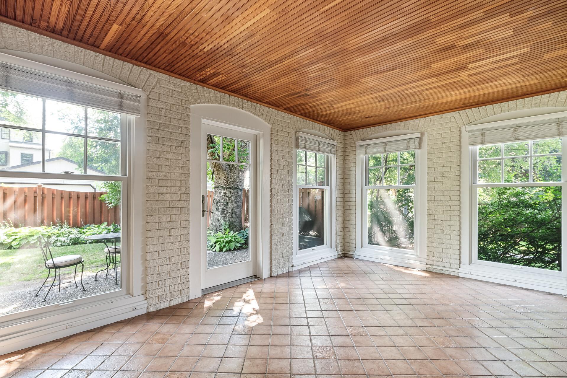 5301 Girard Avenue S