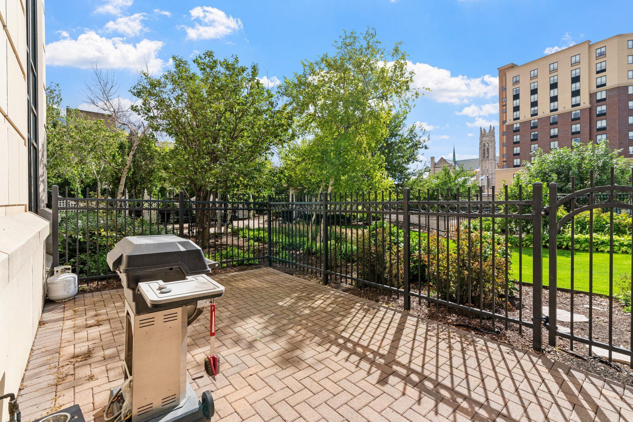 500 E Grant Street Unit: 101