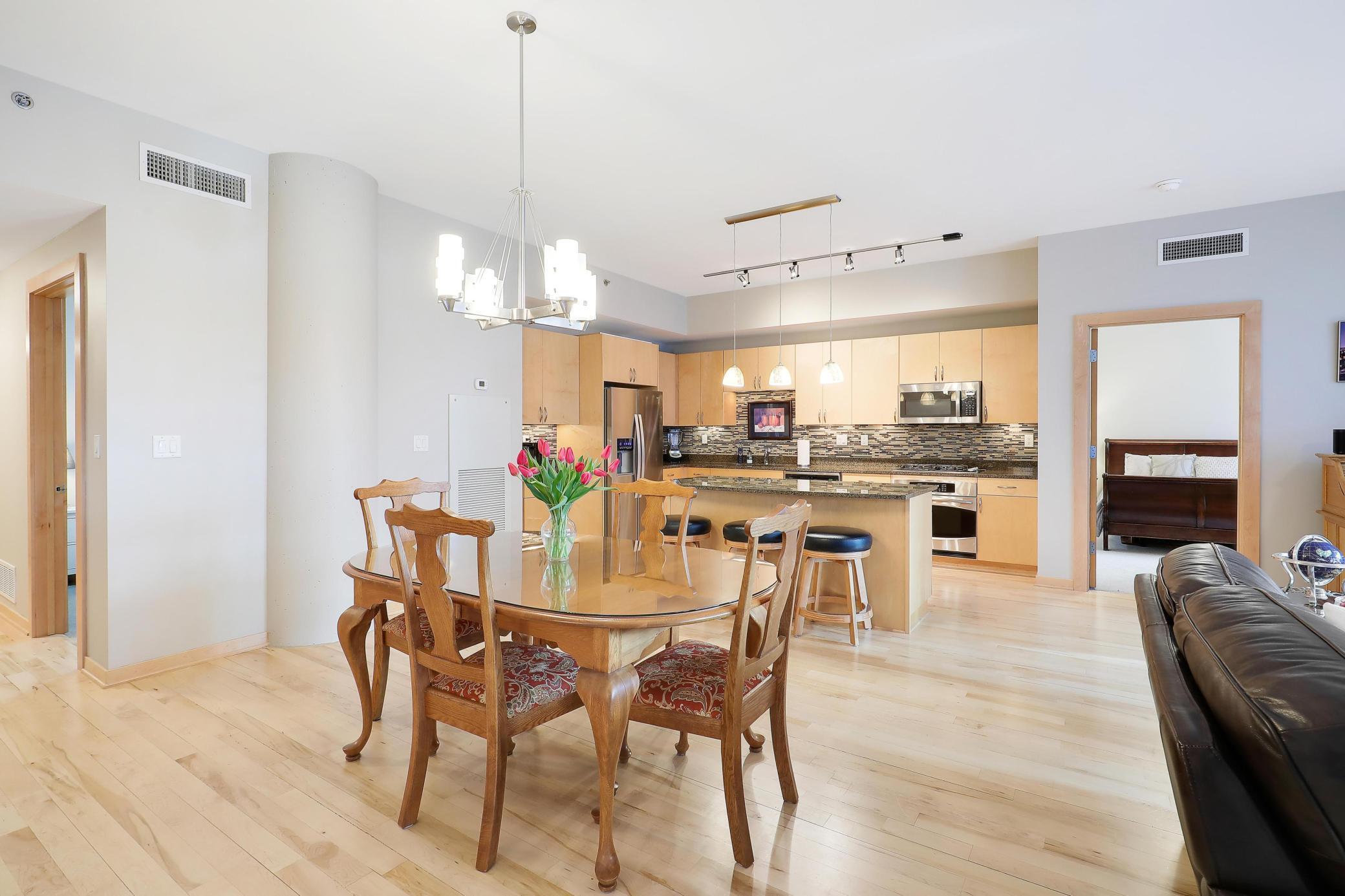 215 10th Avenue S Unit: 316