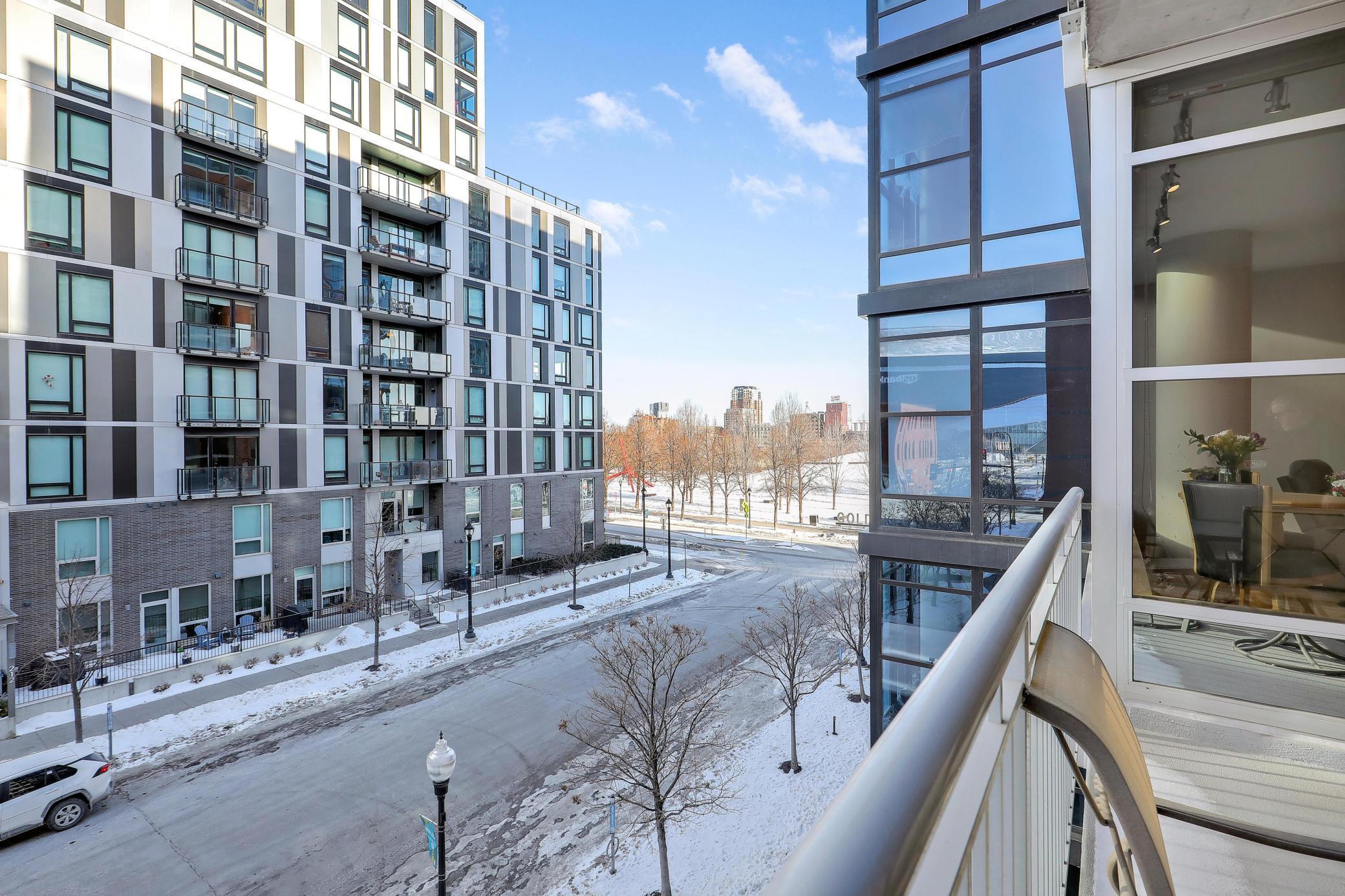 215 10th Avenue S Unit: 316