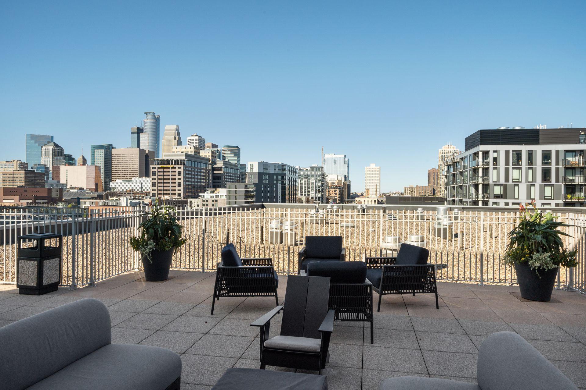 215 10th Avenue S Unit: 310