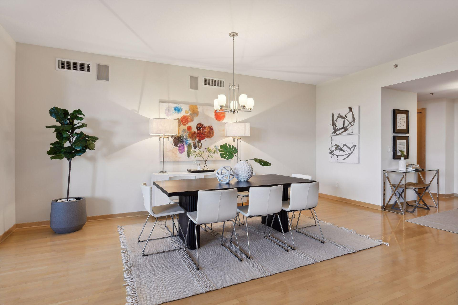 215 10th Avenue S Unit: 310