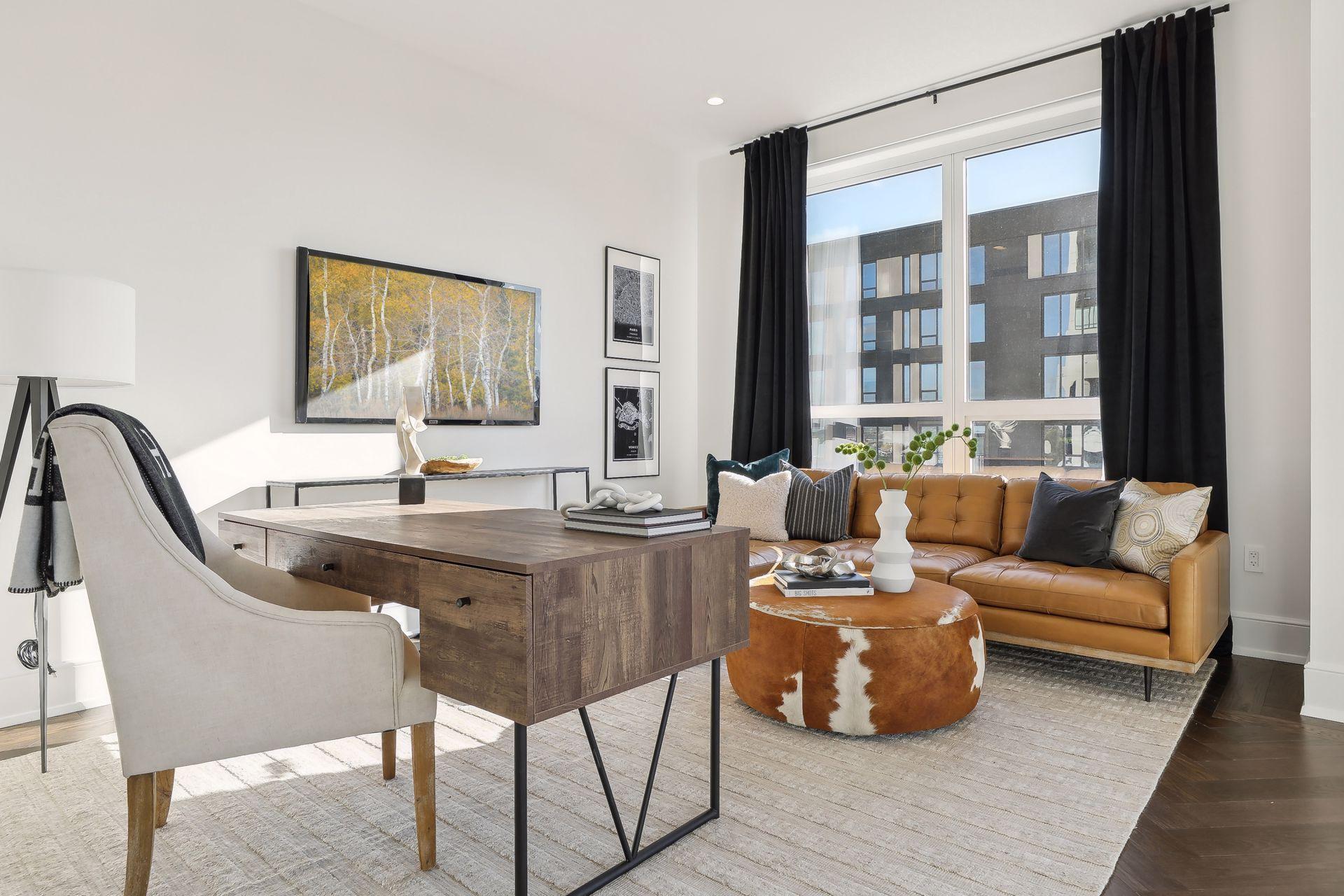 1111 W River Parkway Unit: 12C