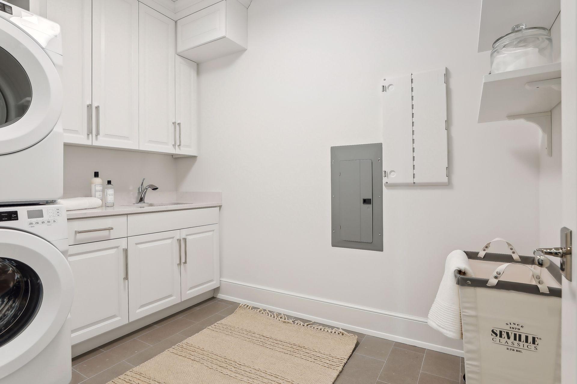 1111 W River Parkway Unit: 12C