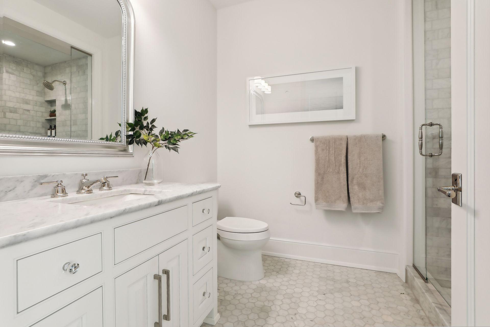 1111 W River Parkway Unit: 12C