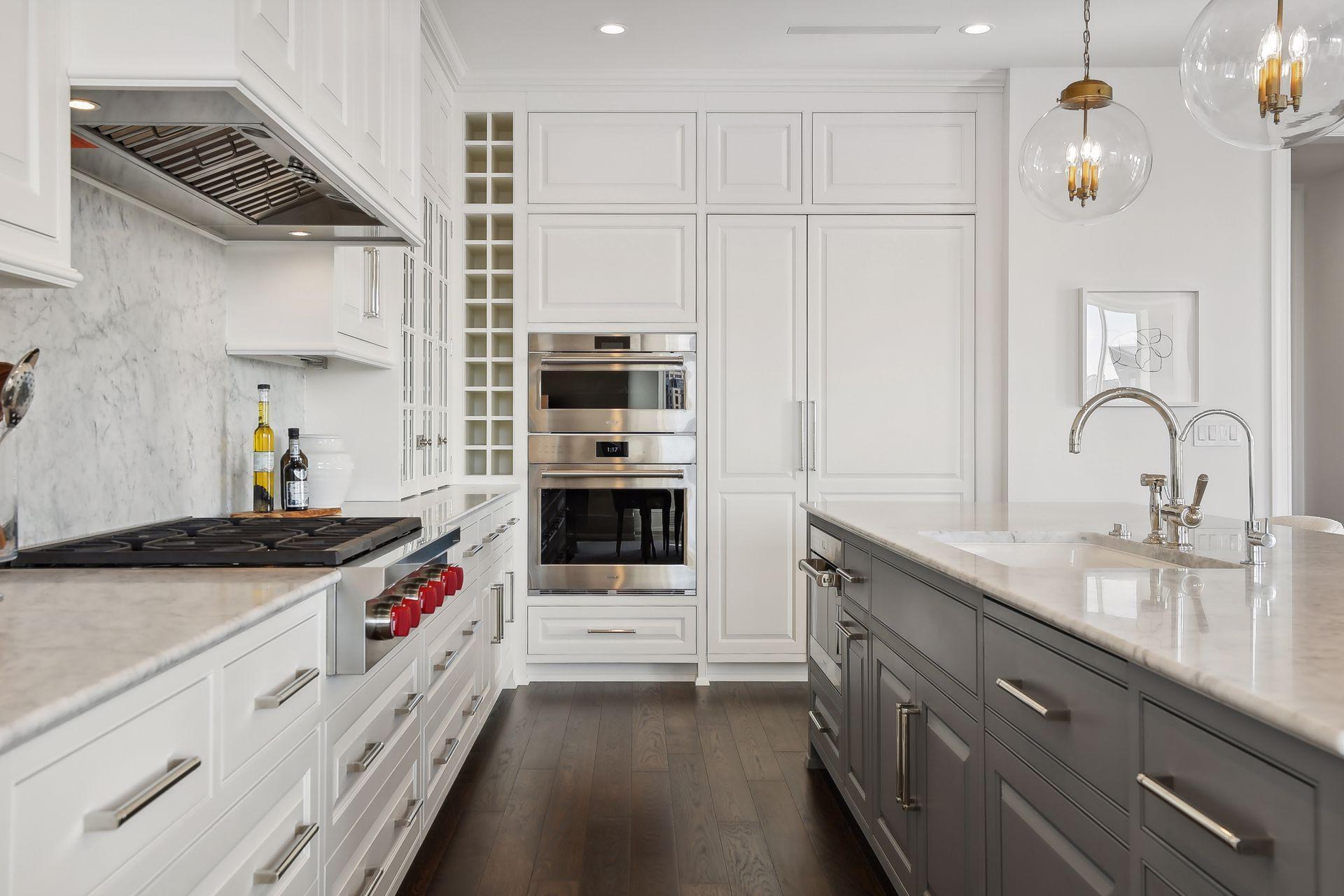 1111 W River Parkway Unit: 12C