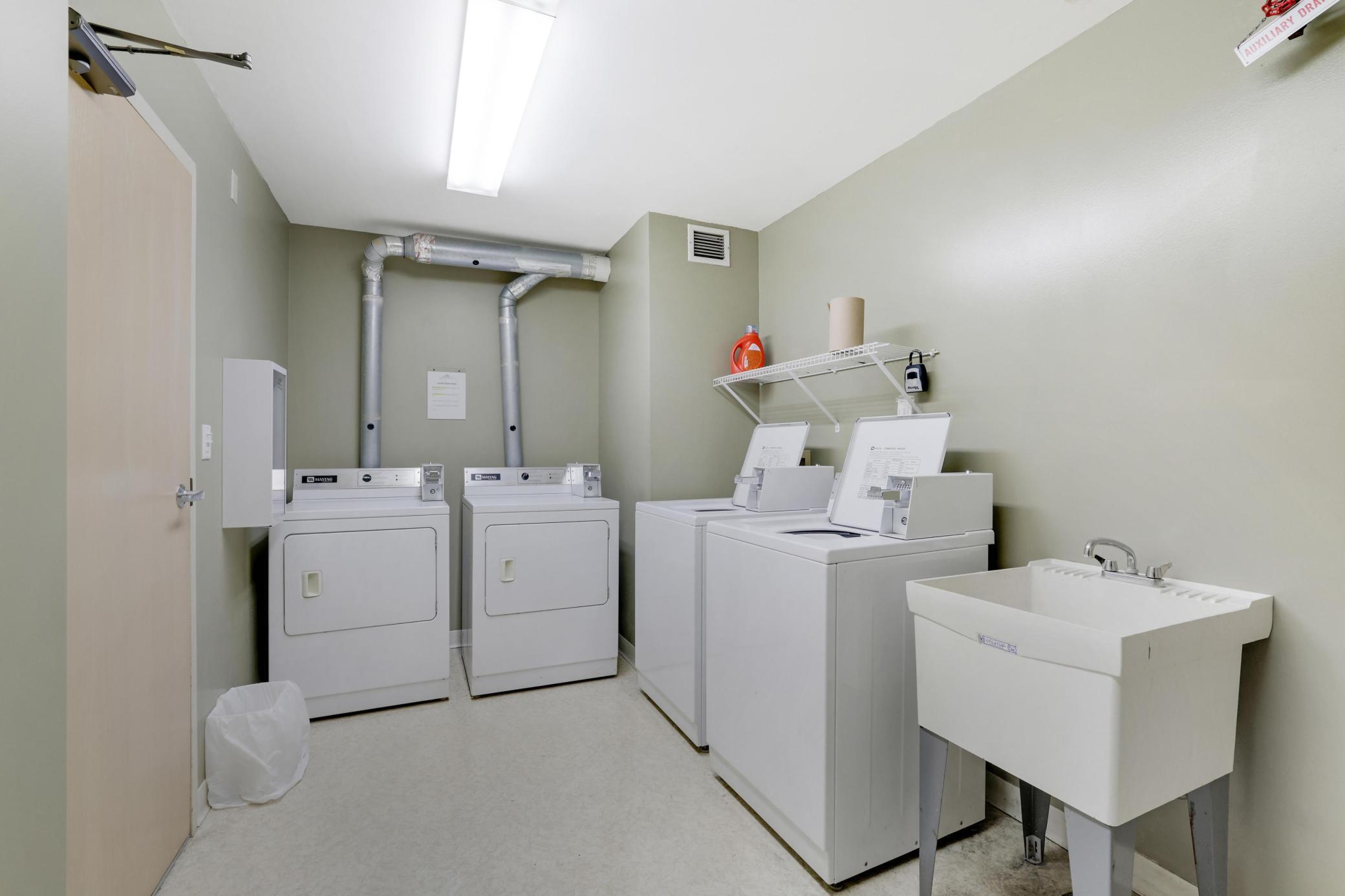 3131 Excelsior Boulevard Unit: 506