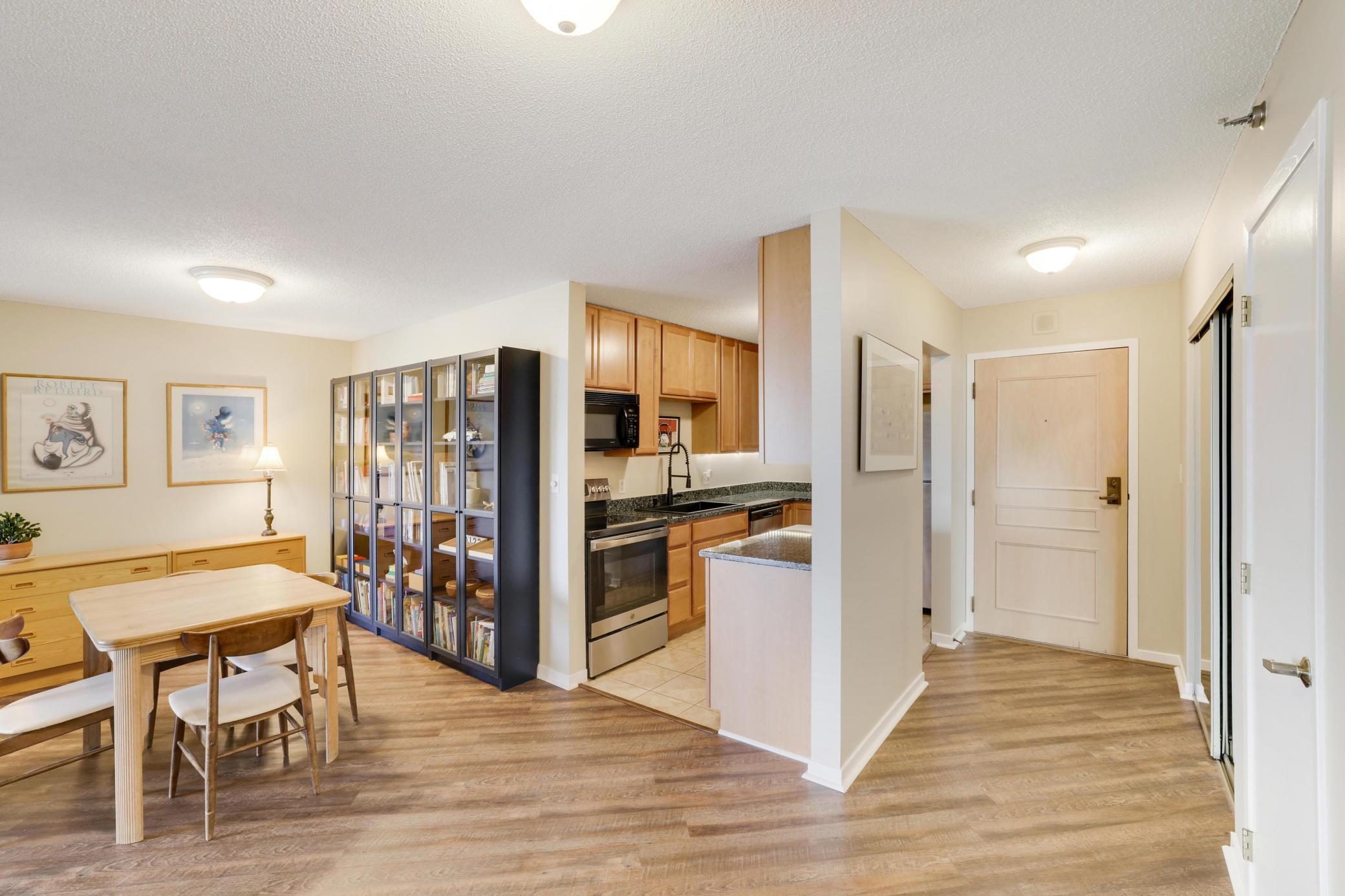 3131 Excelsior Boulevard Unit: 506
