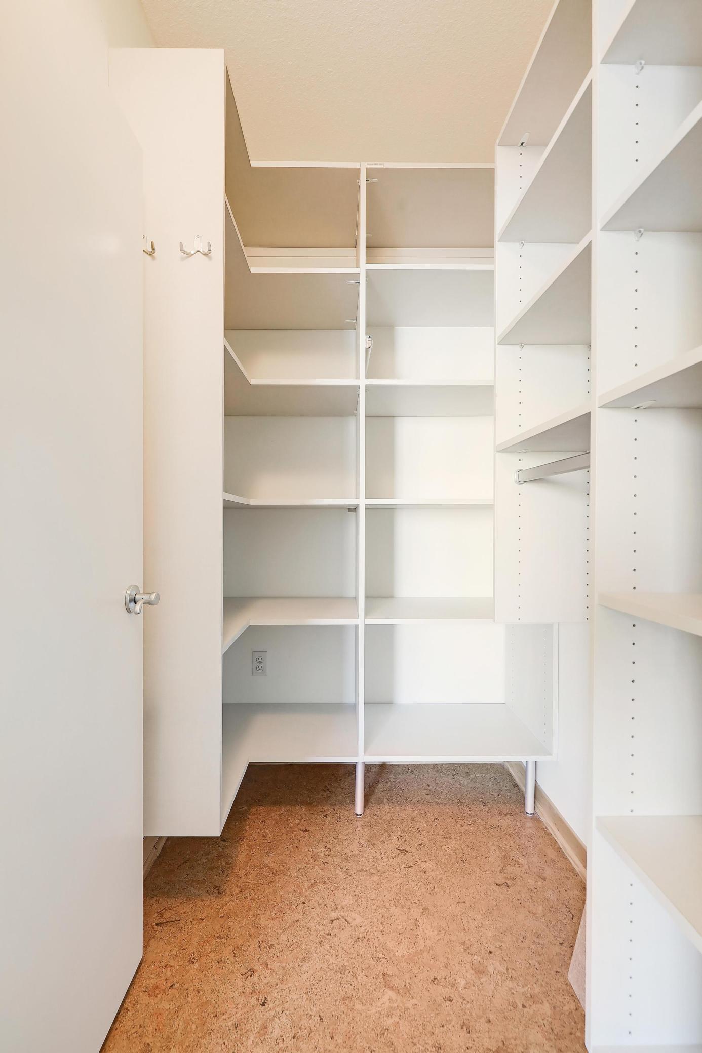 500 E Grant Street Unit: 1302