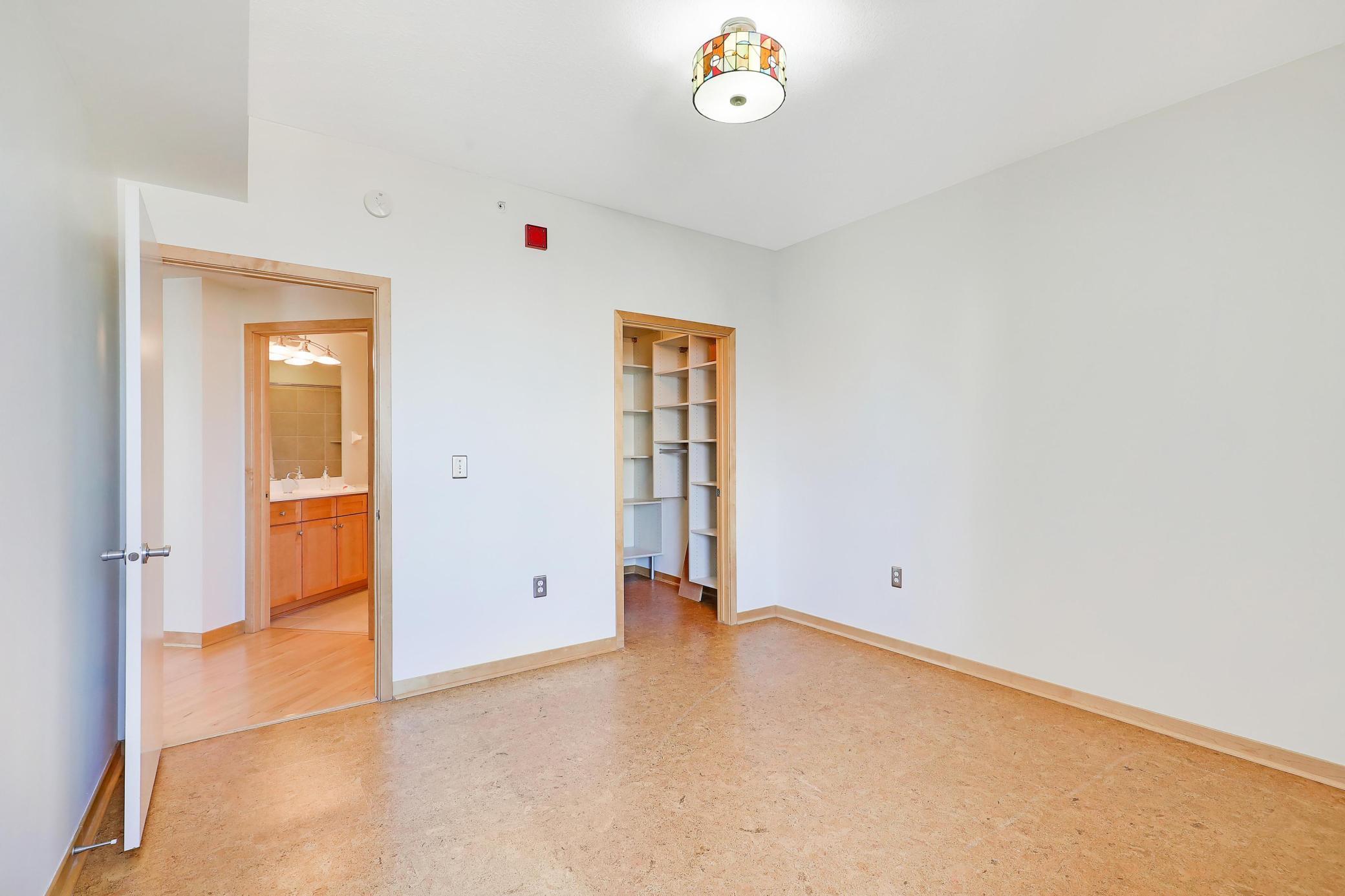 500 E Grant Street Unit: 1302