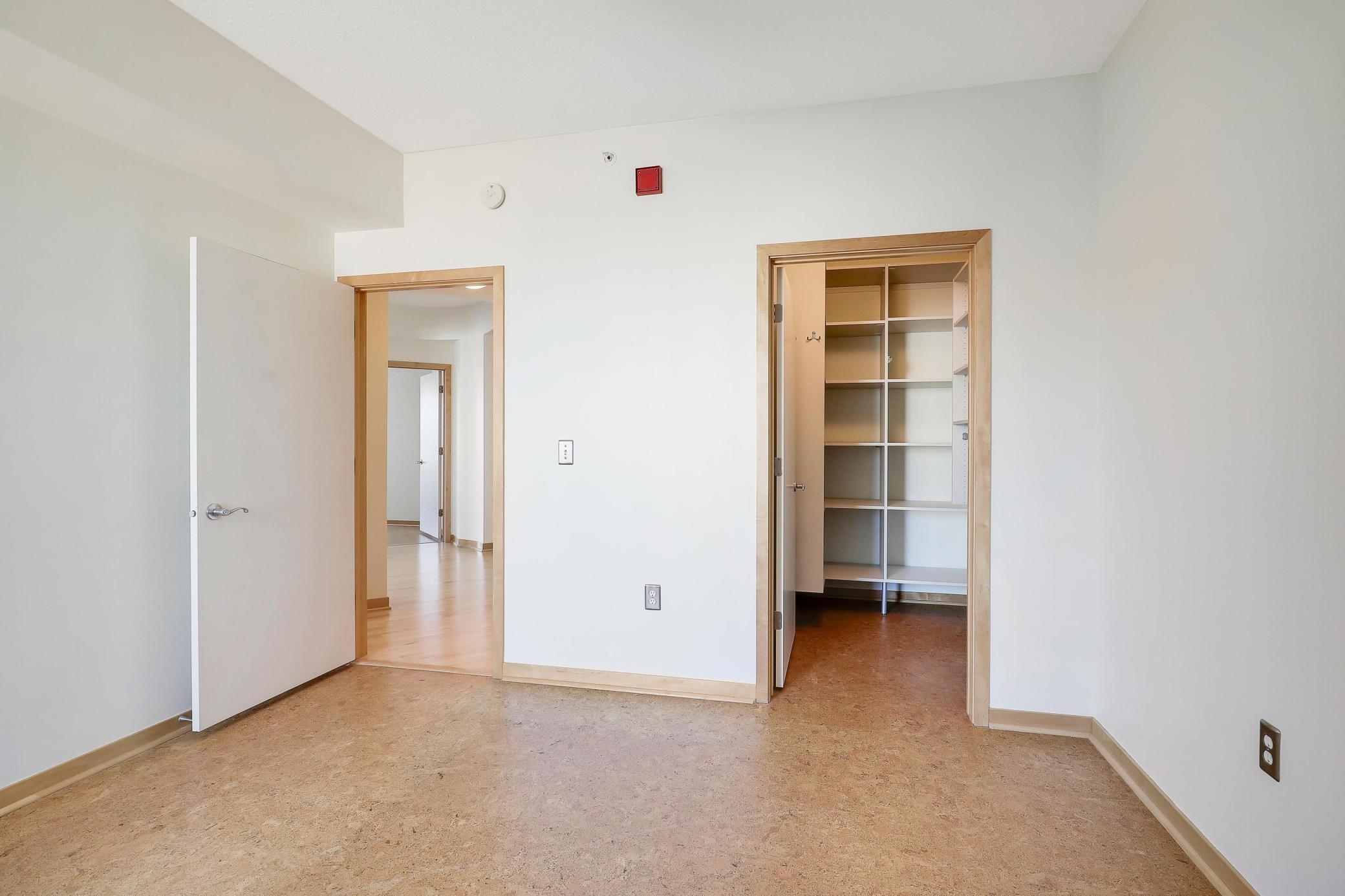500 E Grant Street Unit: 1302