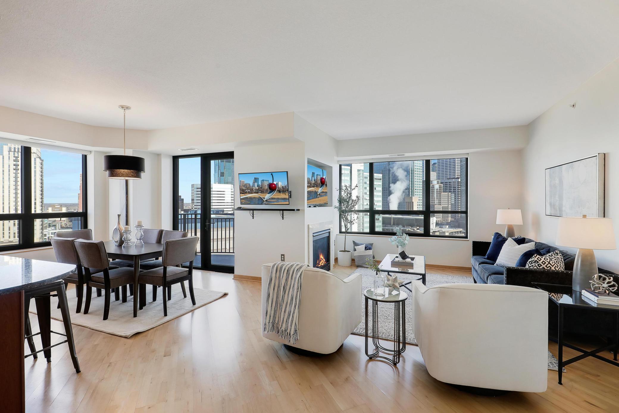 500 E Grant Street Unit: 1302