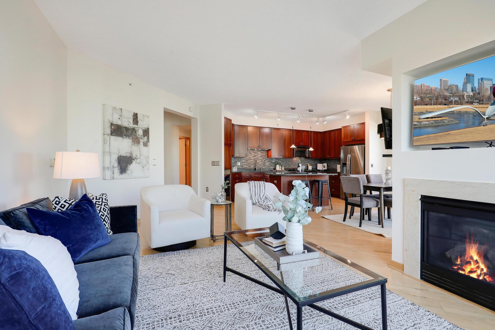 500 E Grant Street Unit: 1302