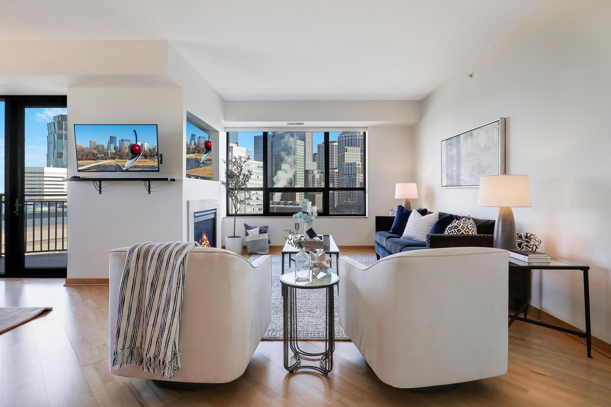 500 E Grant Street Unit: 1302