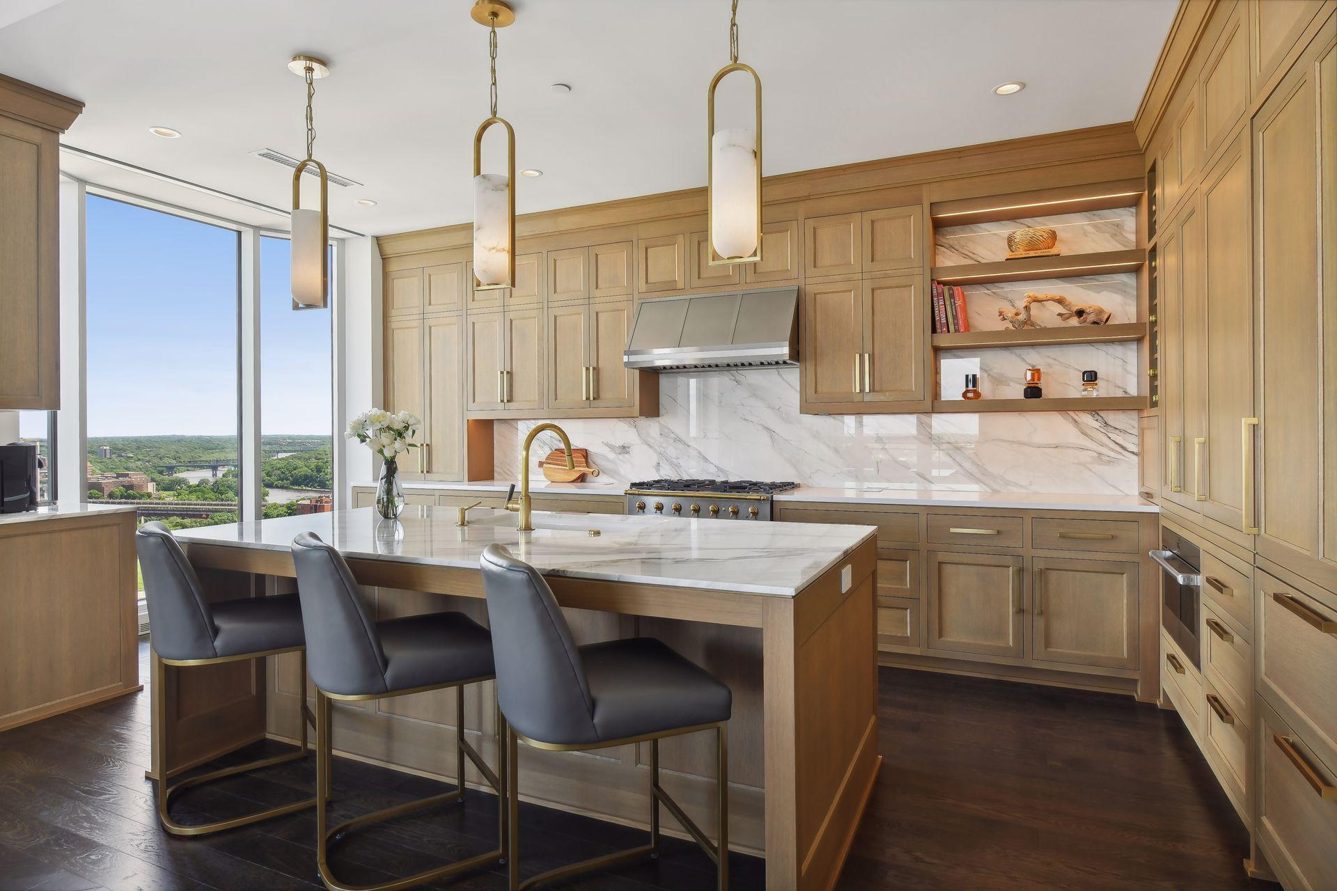 1111 W River Parkway Unit: 22C
