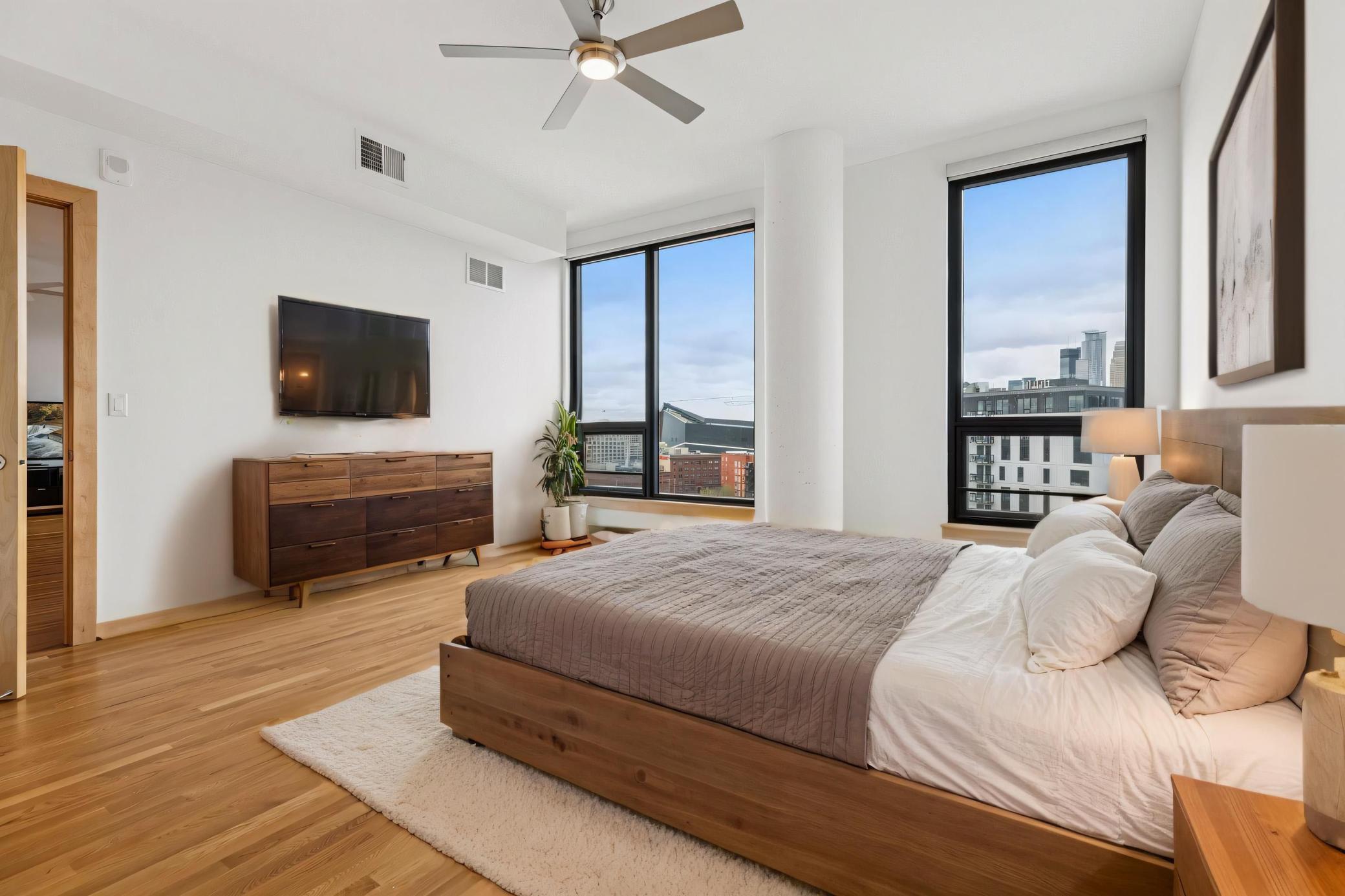 1240 S 2nd Street Unit: 1004