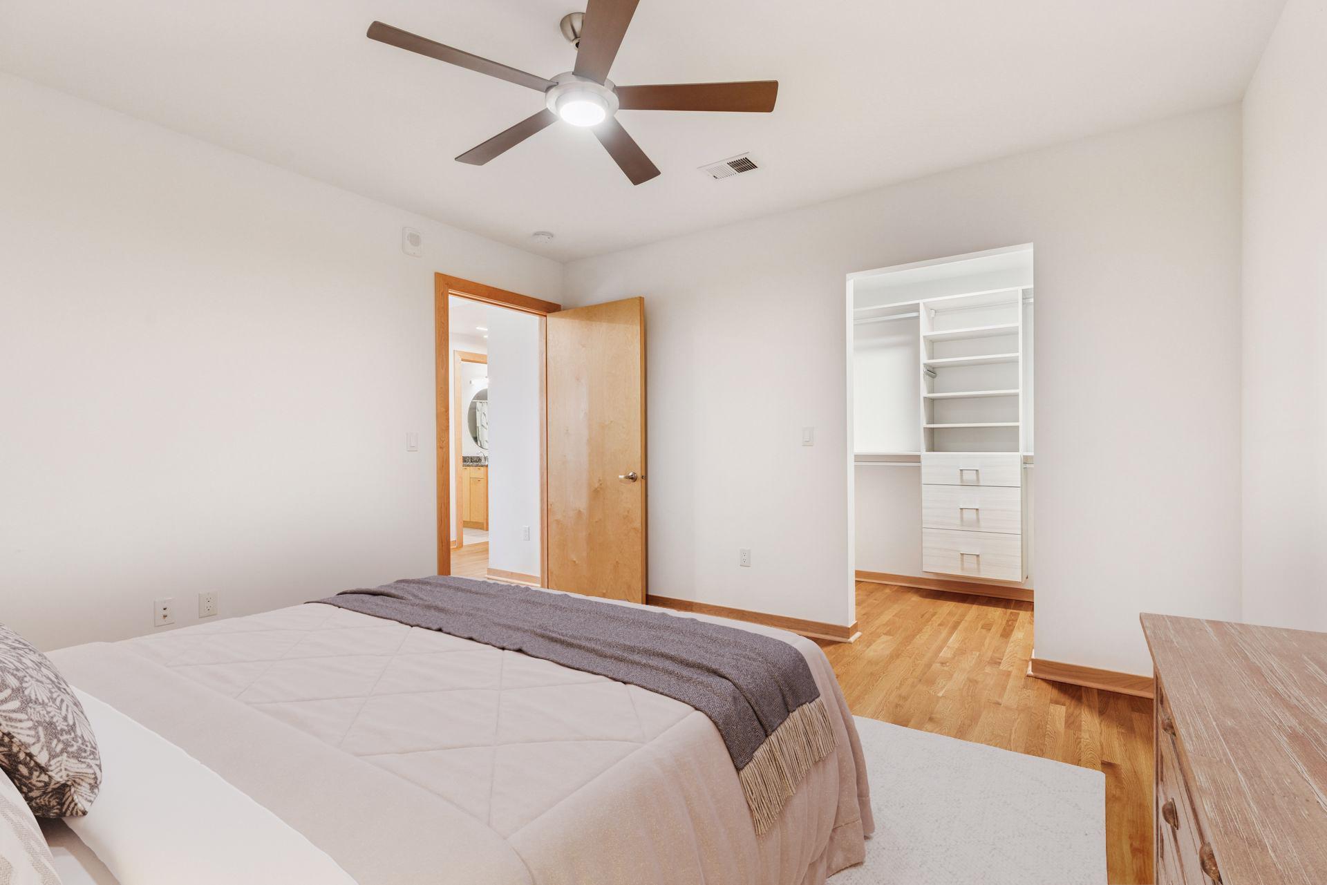 1240 S 2nd Street Unit: 1004