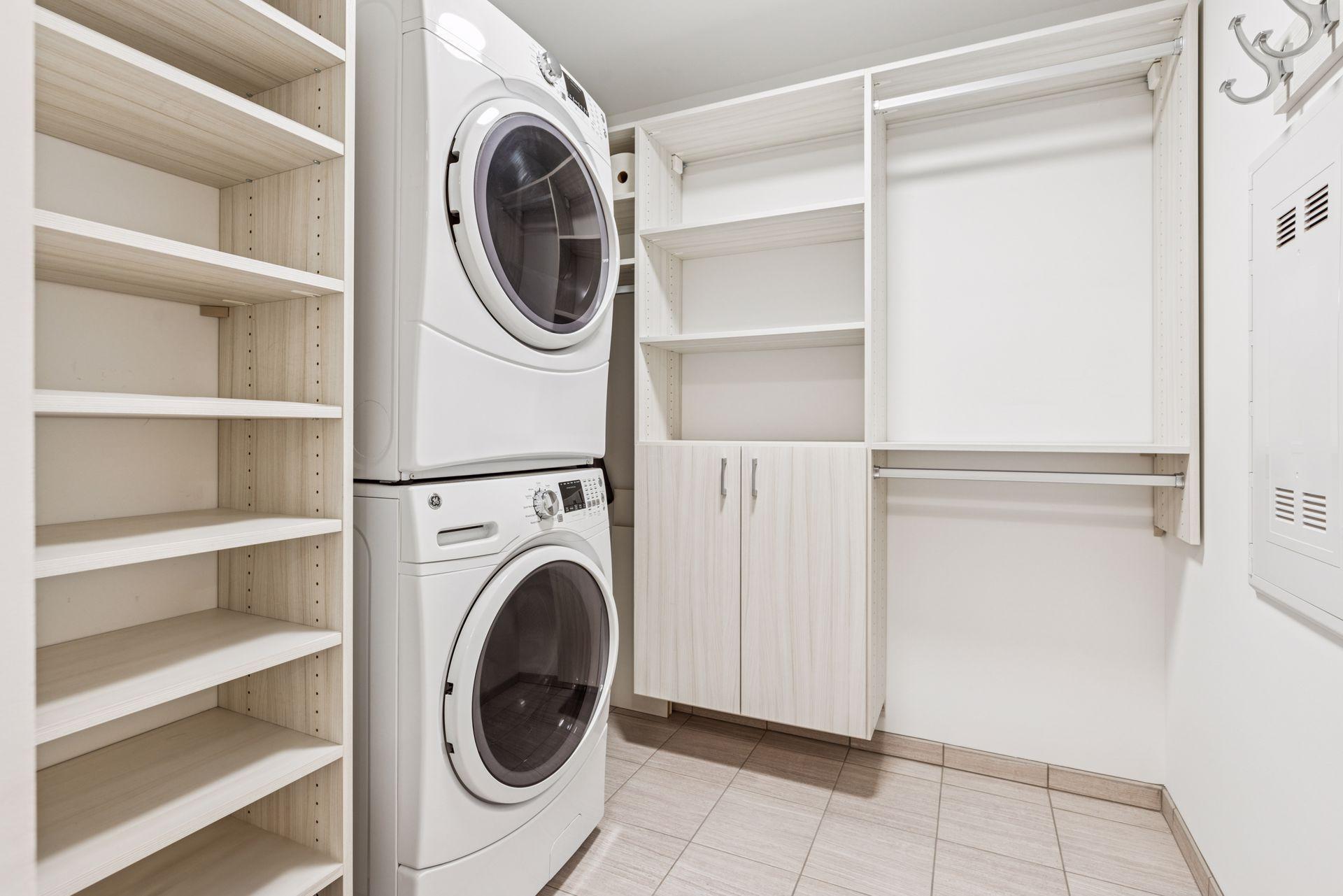 1240 S 2nd Street Unit: 1004