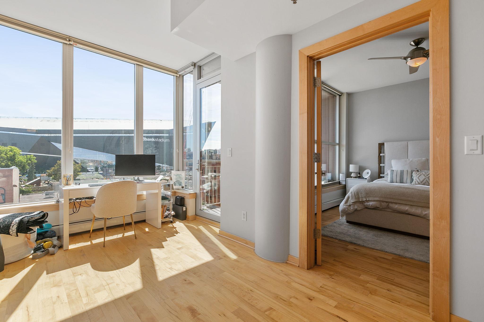 215 10th Avenue S Unit: 525