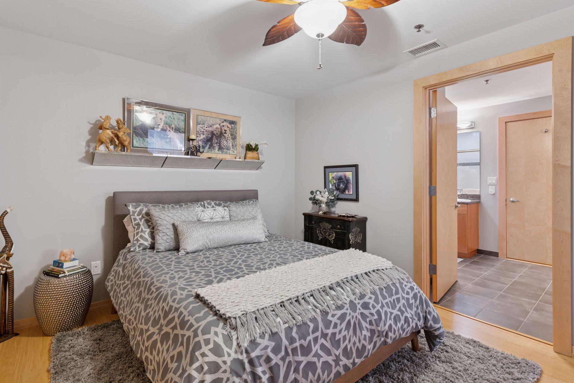 215 10th Avenue S Unit: 812