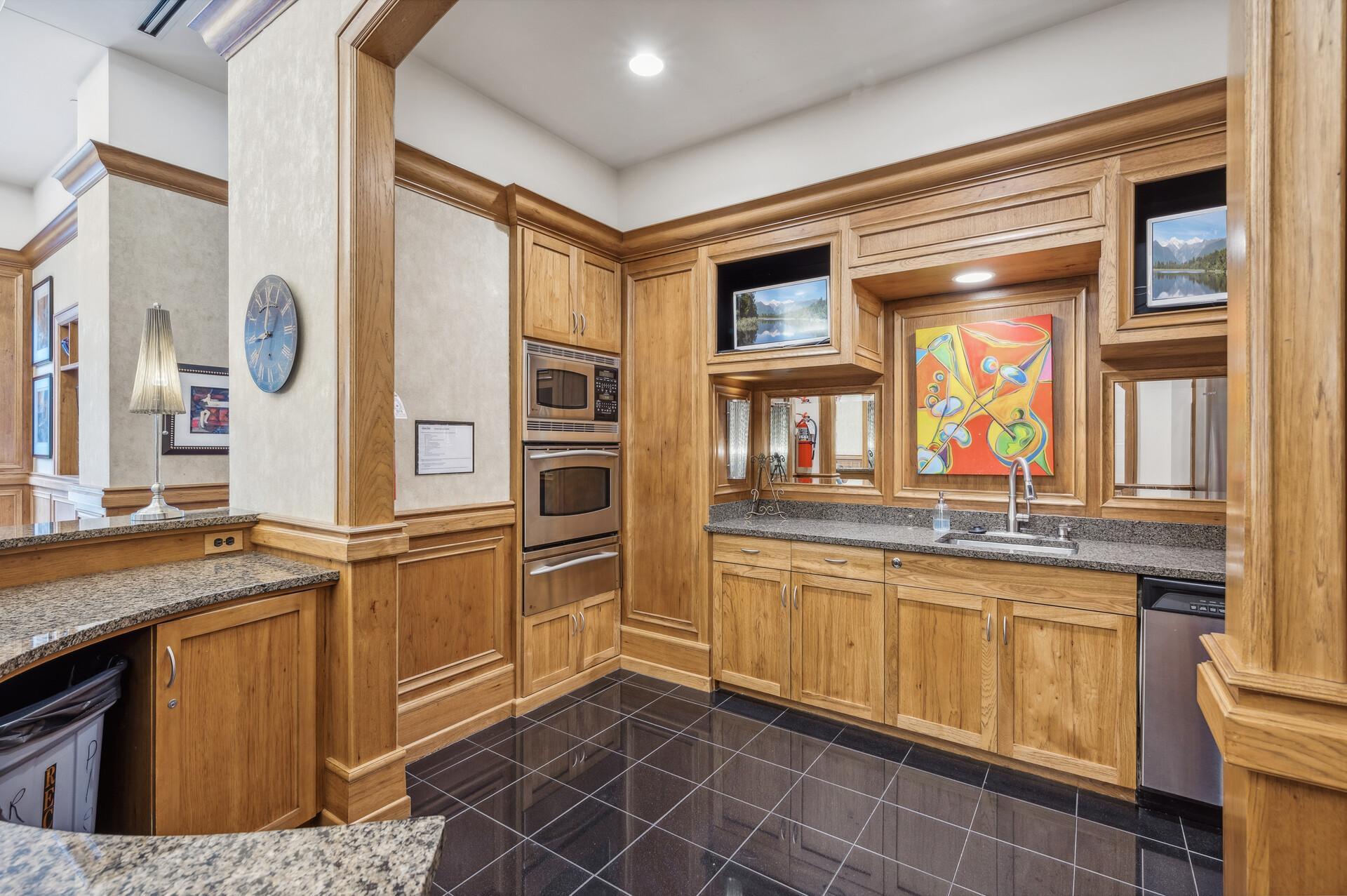 500 E Grant Street Unit: 209