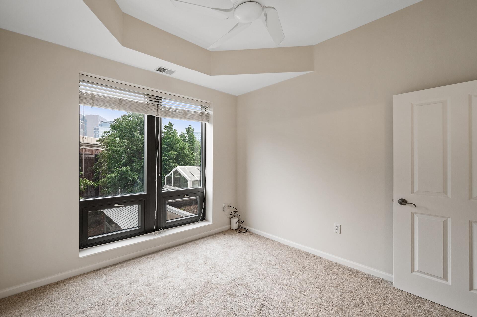 500 E Grant Street Unit: 209