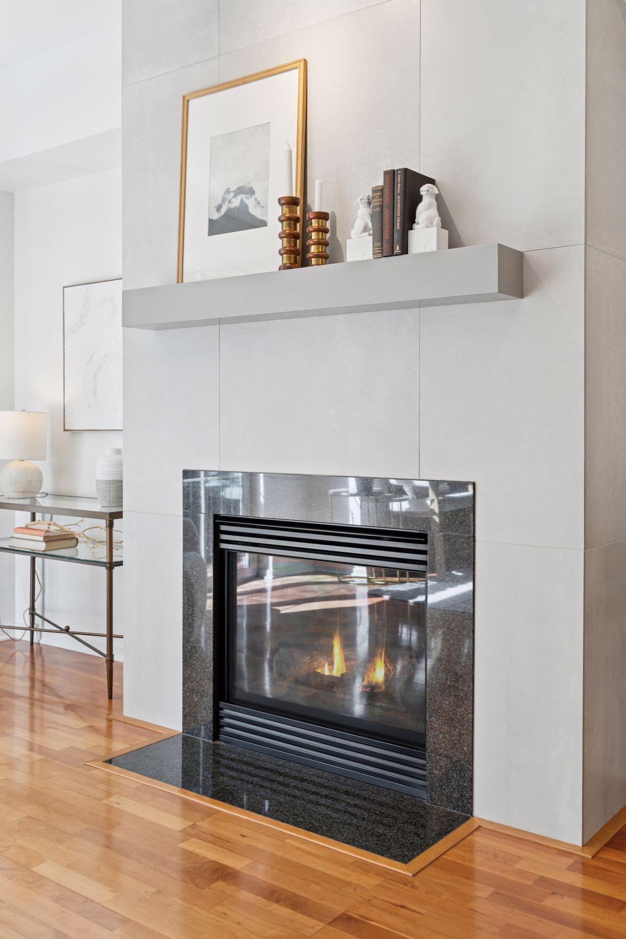 221 1st Avenue NE Unit: 27
