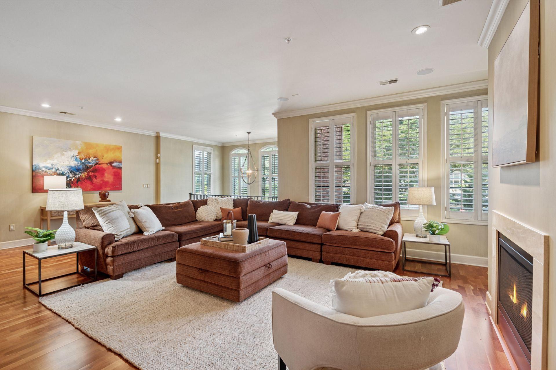 503 S 10th Street