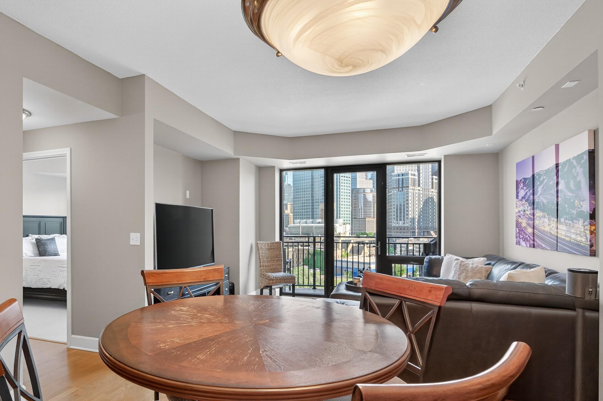 500 E Grant Street Unit: 709