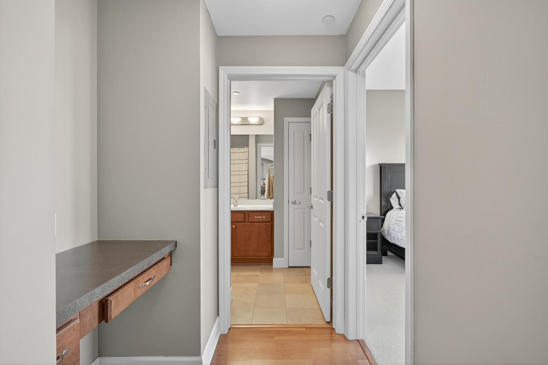 500 E Grant Street Unit: 709