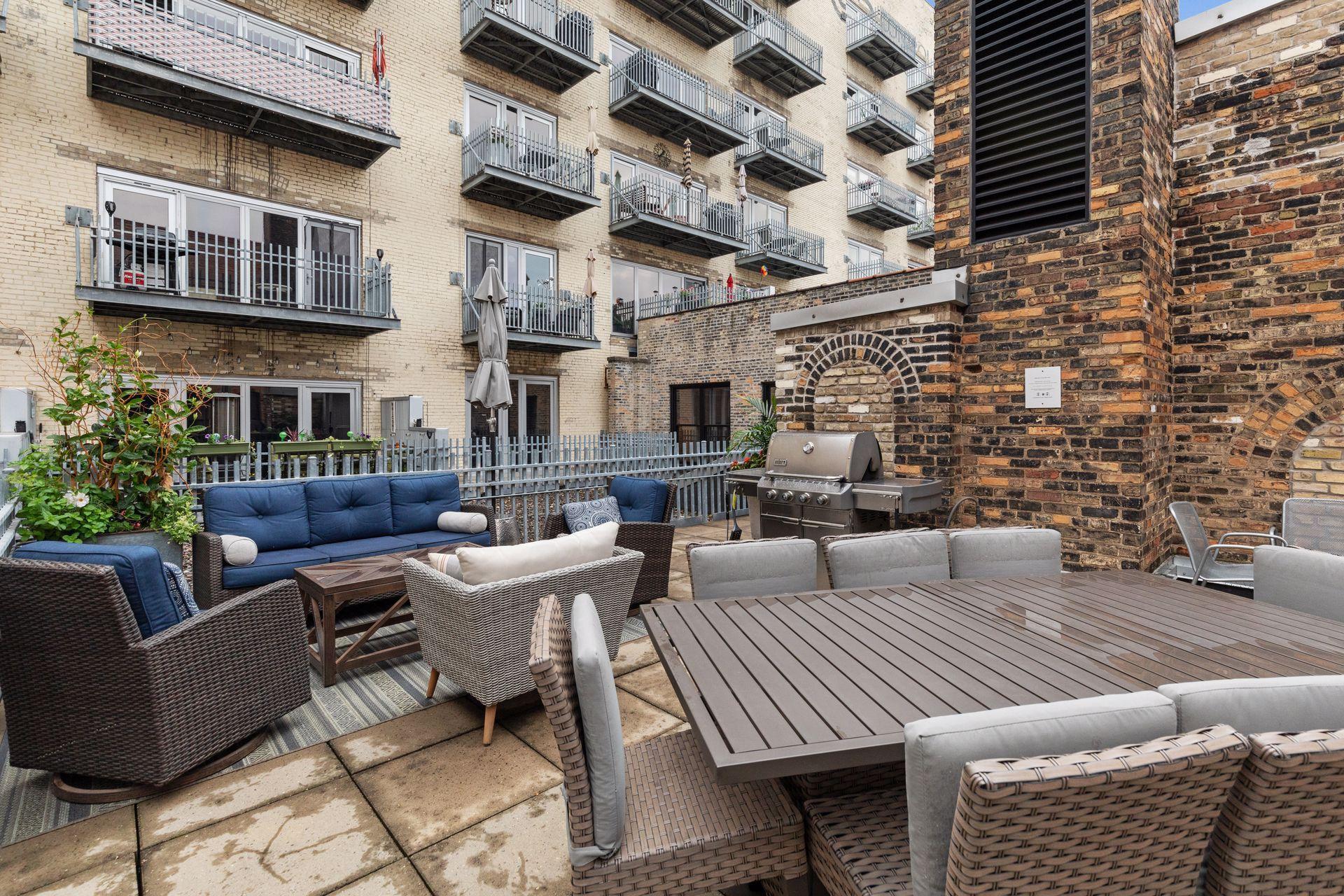406 Wacouta Street Unit: 108