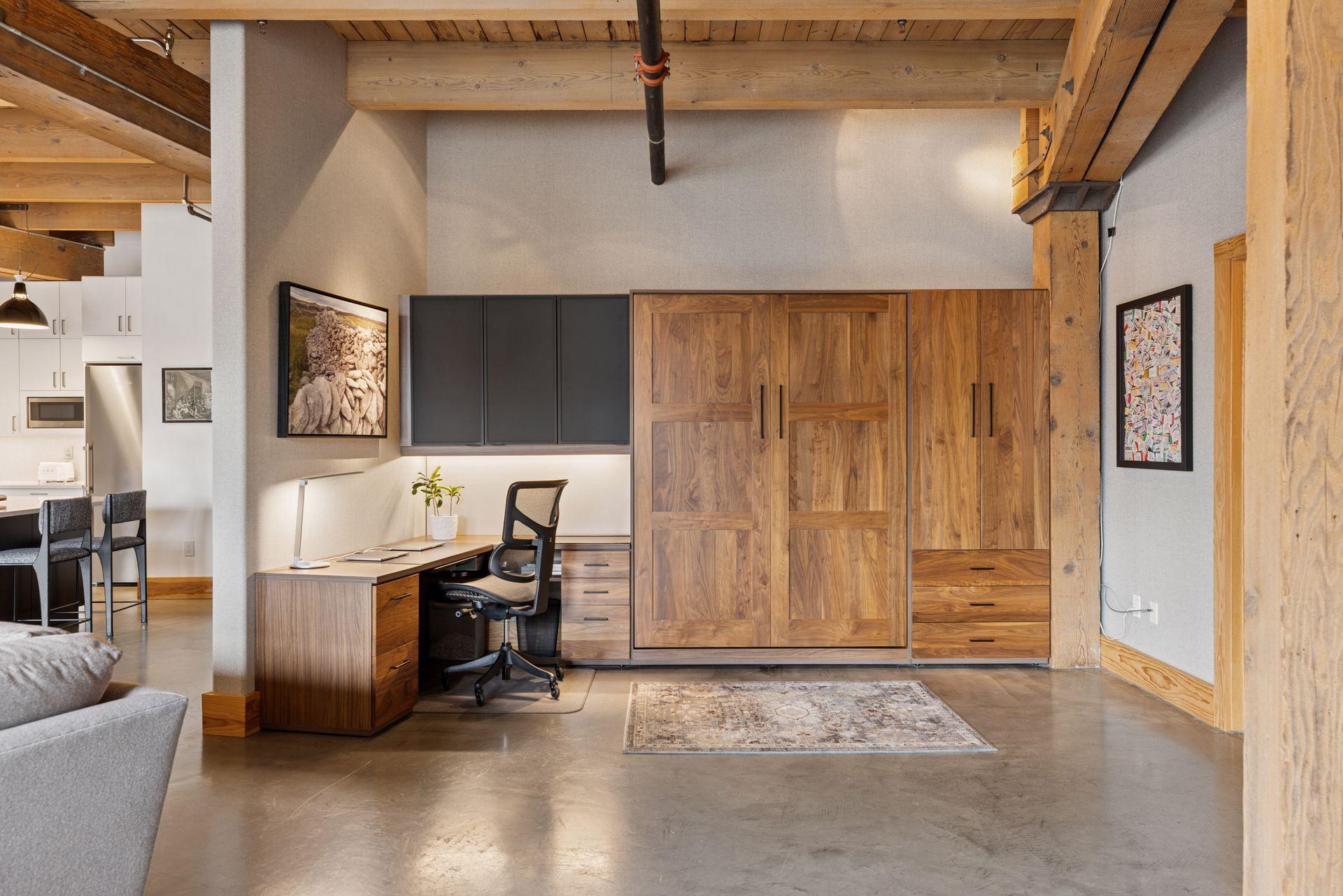 404 Washington Avenue N Unit: 402